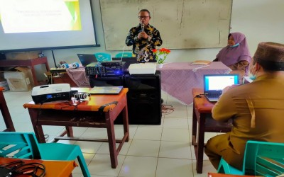 Penguatan Kompetensi Pendidik (PKP) SMAN 1 Tambangan Bersama Dr. Irsan Rangkuti,M.Pd.,M.Si